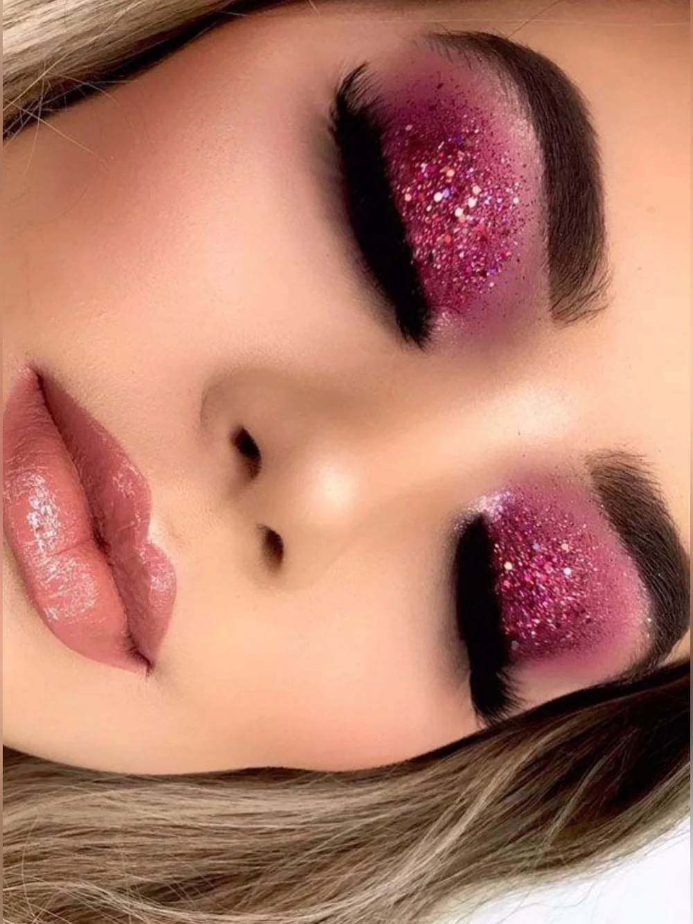 NWOT MAC Cosmetics Loose Glitter Mini - Pink Hologram